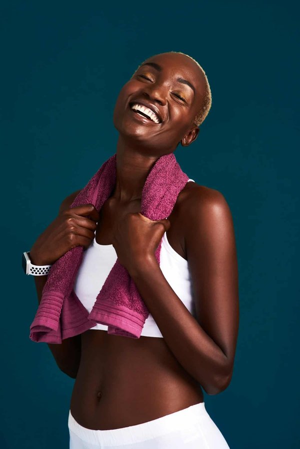 Comment les exercices de renforcement musculaire peuvent-ils aider à gérer les douleurs lombaires ?