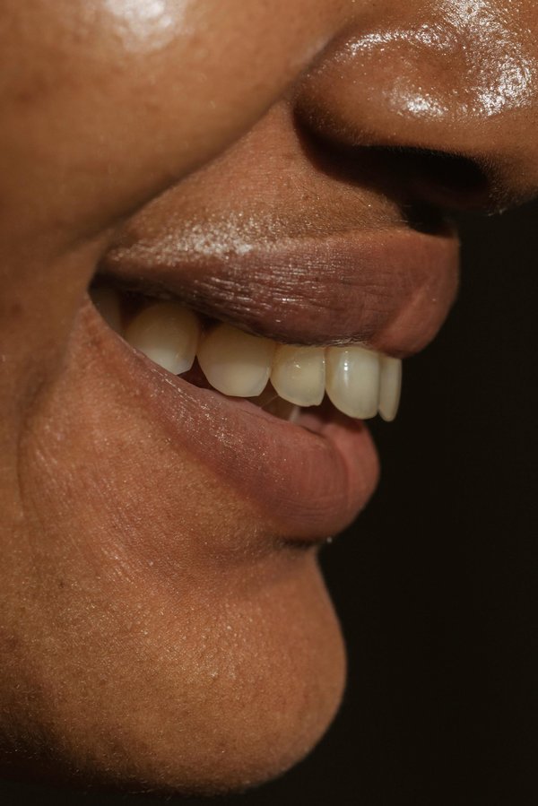 Soin des lèvres pour l'hiver : les ingrédients essentiels pour un soin efficace et naturel